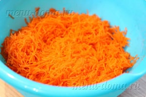 Готовим домашнюю морковку по-корейски двумя способами