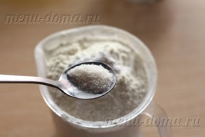 Готовим домашнюю пиццу в духовке с нуля: от теста до начинки